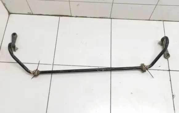 Volkswagen Golf IV Front anti-roll bar/sway bar