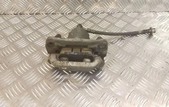 Nissan Qashqai Rear brake caliper