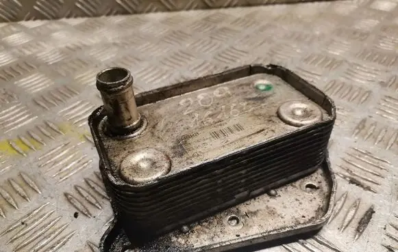 Mercedes-Benz CLK A209 C209 Gearbox / Transmission oil cooler 6131880201