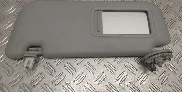 Toyota Yaris Sun visor