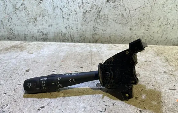 Cadillac CTS Indicator stalk 1999307 2302CA