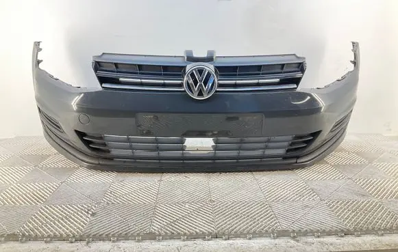 Volkswagen Golf VII Front bumper 5G0807221 5G0853653E