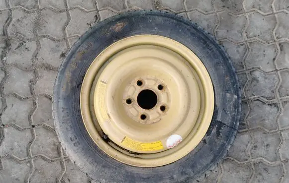 Honda FR-V R15 spare wheel 