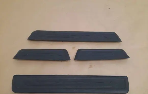 KIA Sportage sill trim set (inner) 858833U000W 080820141961