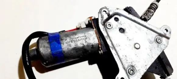 Honda Accord Rear door window regulator motor 0130821630 190483-000