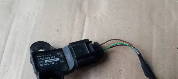 Audi A4 S4 B8 8K Exhaust gas pressure sensor 03g906051g