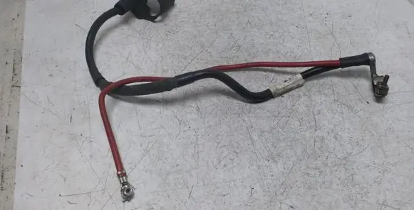 Volkswagen PASSAT B6 Positive cable (battery) 1K0971228L