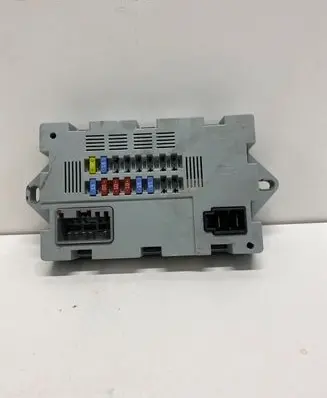 Jaguar F-Pace Fuse module CPLA14Q073AA 1803239374 73707520