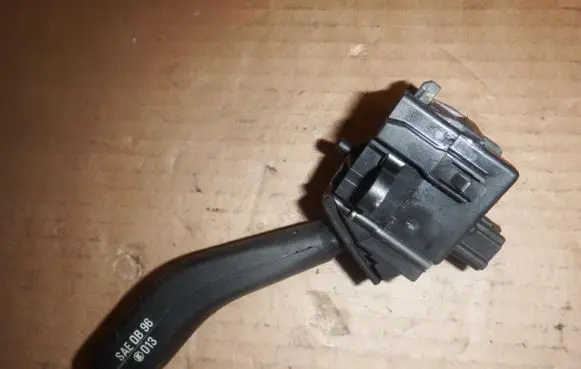 BMW 5 E39 Indicator stalk 61318363668