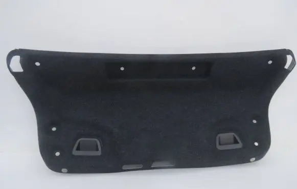 Volvo S90, V90 Tailgate trim 39835502 08102016