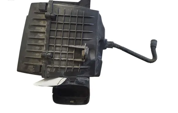 Volkswagen Polo V 6R Air filter box 6R0129601C 6R0129607E 6R0129620A