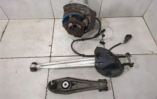 Porsche Cayman 981 Rear wheel hub 98133115705