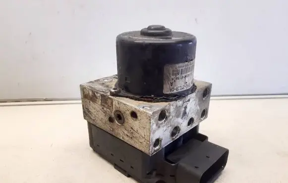 Ford Focus ABS Pump 98AG2M110CA 10020001584