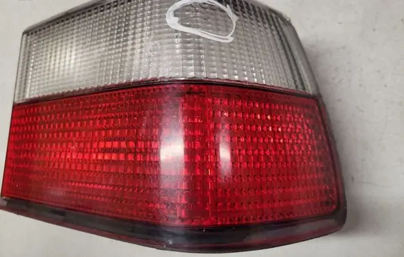 Citroen Xantia Rear/tail lights 2223 22230232