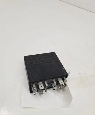 Audi A6 S6 C5 4B Other relay 4B0919471A 5KG00656805 393
