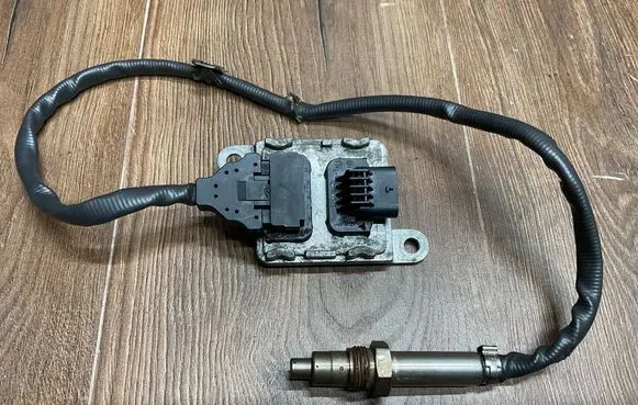 Mercedes-Benz E W213 Lambda probe sensor A0009053109