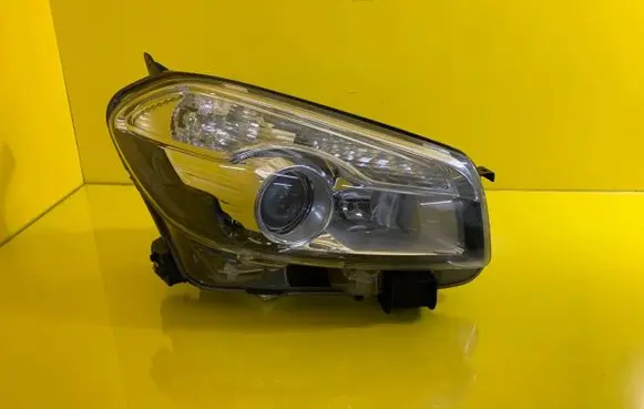 Nissan Qashqai Headlight/headlamp 26010BR60A