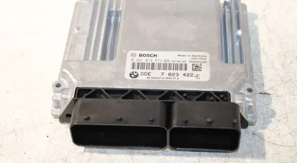 BMW 1 E81 E87 Engine control unit/module 7823422 0281014573
