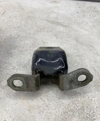 Nissan Pathfinder R51 Front door upper hinge 