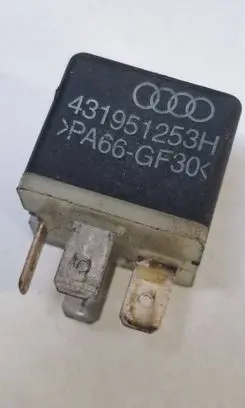 Audi A4 S4 B7 8E 8H Other relay 431951253H 31951253