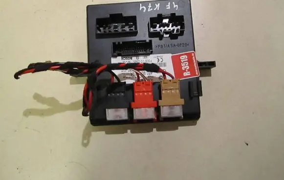 Audi A6 S6 C6 4F Comfort/convenience module 4F0910279A F005V00385