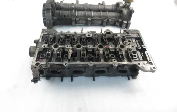 Opel Zafira B Engine head 46822135