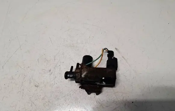 Saab 9-5 Turbo solenoid valve 8053401610