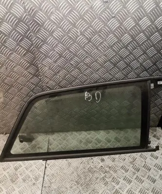Audi A3 S3 8P Rear side window