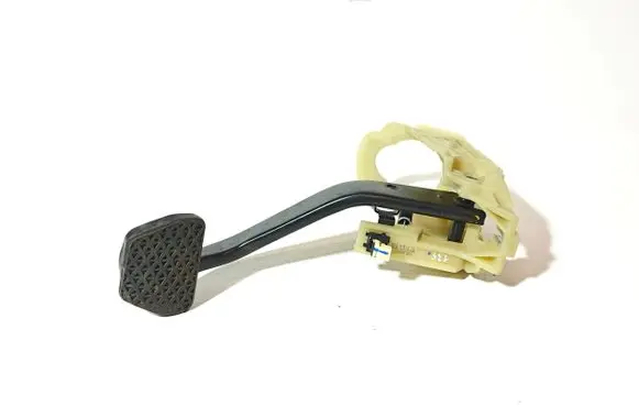 BMW 3 GT F34 Brake pedal 35006860647 6860647 67871110