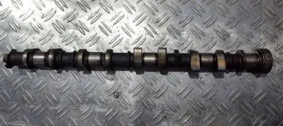 Ford Focus Camshaft l913b