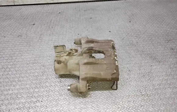 Ford Focus C-MAX Rear brake caliper