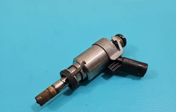 Audi A4 S4 B8 8K Fuel injector 06H906036J IMPRK1435612