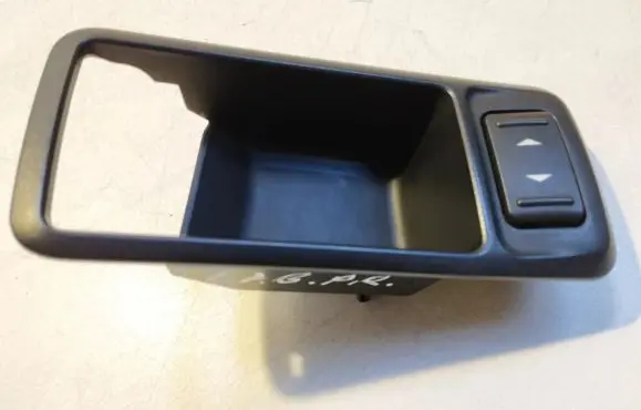 Ford Focus Quarter vent window switch 7M5T14529AA 3M51226A36