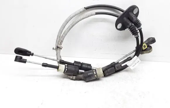 Volvo V40 Gear shift cable linkage 31367434