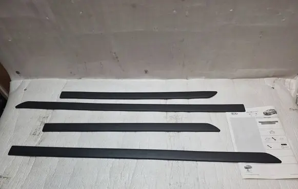 KIA Rio Side skirt rear trim H8271ADE00