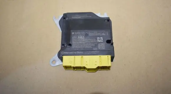 Mercedes-Benz GLE W167 Airbag control unit/module A1679004507555525