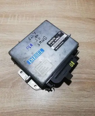 BMW 5 E34 Engine control unit/module ECU 0281001079