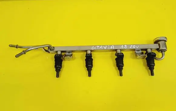 Skoda Octavia Mk1 (1U) Fuel main line pipe 06A906031D 06A133317E