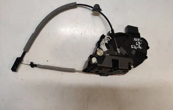 Volvo XC60 Rear door lock 30799326