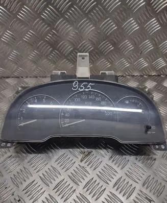 Toyota Avensis Verso Speedometer (instrument cluster) 8380044530