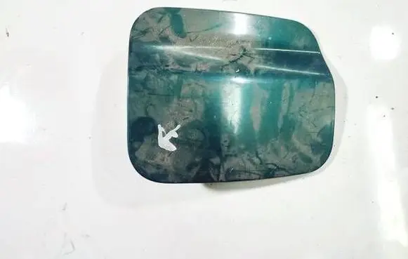 Subaru Forester SF Fuel tank cap 