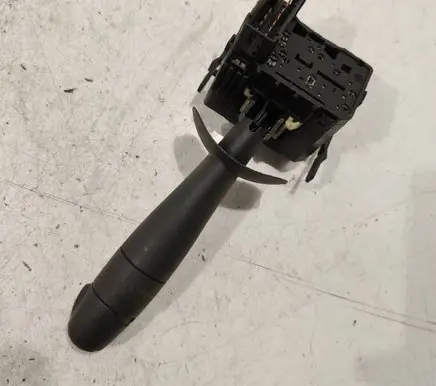 Renault Laguna II Wiper control stalk 8200002461
