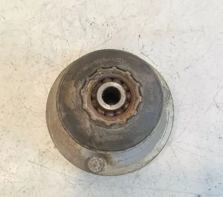 BMW 5 E60 E61 Coil spring mount 31336760943