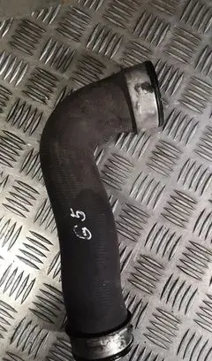 Volkswagen Golf V Intercooler hose/pipe