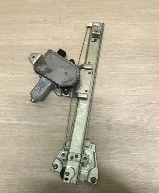 Mitsubishi Pajero Rear door window regulator with motor 0620200650