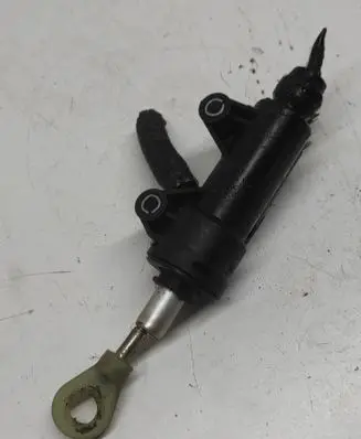 BMW 3 E90 E91 Clutch slave cylinder 9122702 218232272