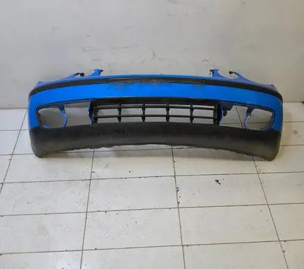 Volkswagen Polo Front bumper