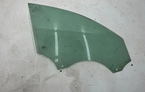 Audi A6 S6 C6 4F Front door window glass four-door 43R001582
