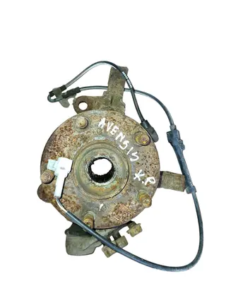 Toyota Avensis T250 Front wheel hub spindle knuckle 8954302040 43212
