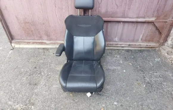 Chrysler Grand Voyager V Front driver seat 